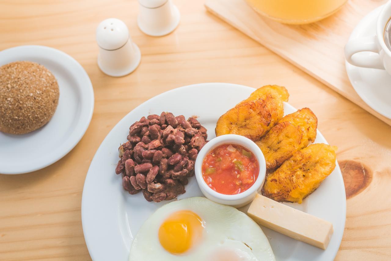 María José Suites San Salvador Esterno foto