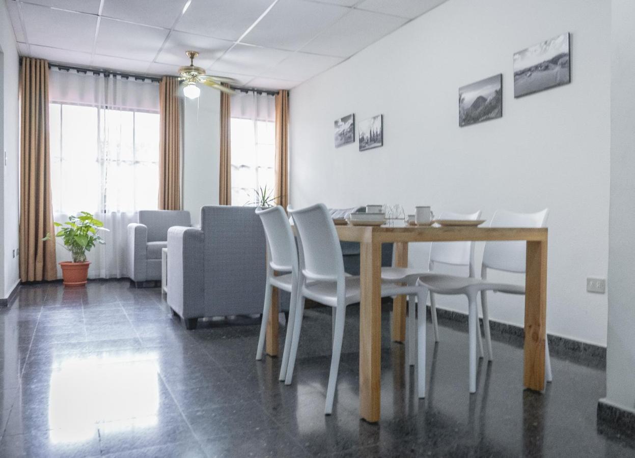 María José Suites San Salvador Esterno foto